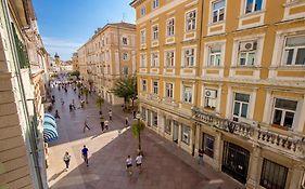 Cosy&Lux On Main Square, Korzo Rijeka